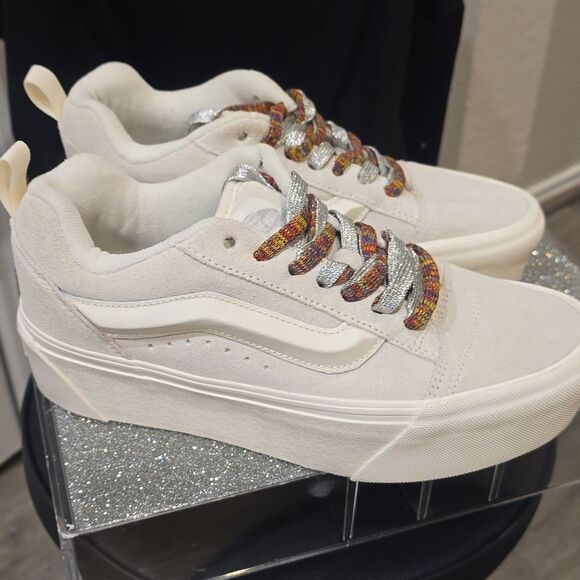 Vans Knu Stack Laces Low Sneakers- White - Picture 9 of 12